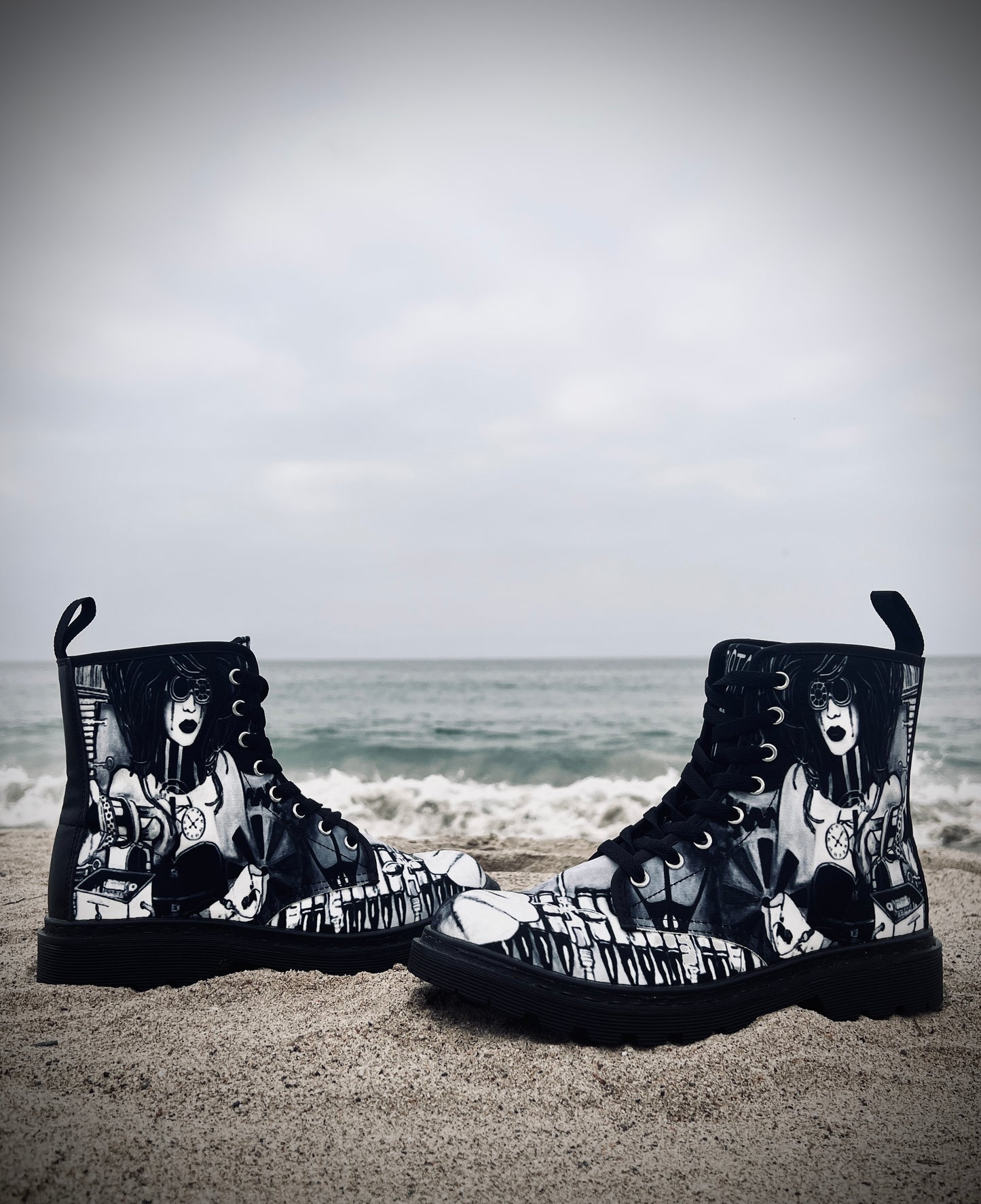 Metal (Noir) - Art Boots for Women